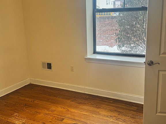 4th image of 48-54 E 13th St #4.4
