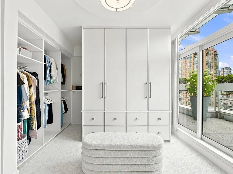 189 Davie St #Penthouse 1701 — Photo 22