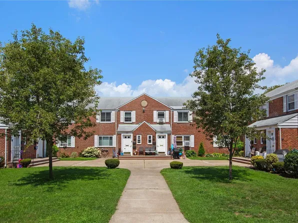 254-29 75th Avenue #Lower, Glen Oaks, NY 11004