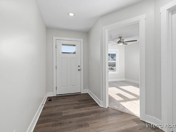 5th image of 969 NW Scioto Dr NW #20