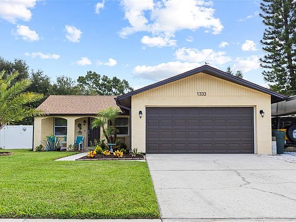 2nd image of 1333 Wildwood Ct