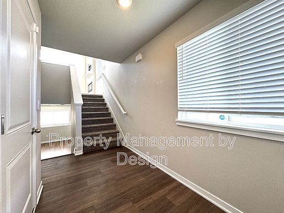 5th image of 9788 Crestview Dr