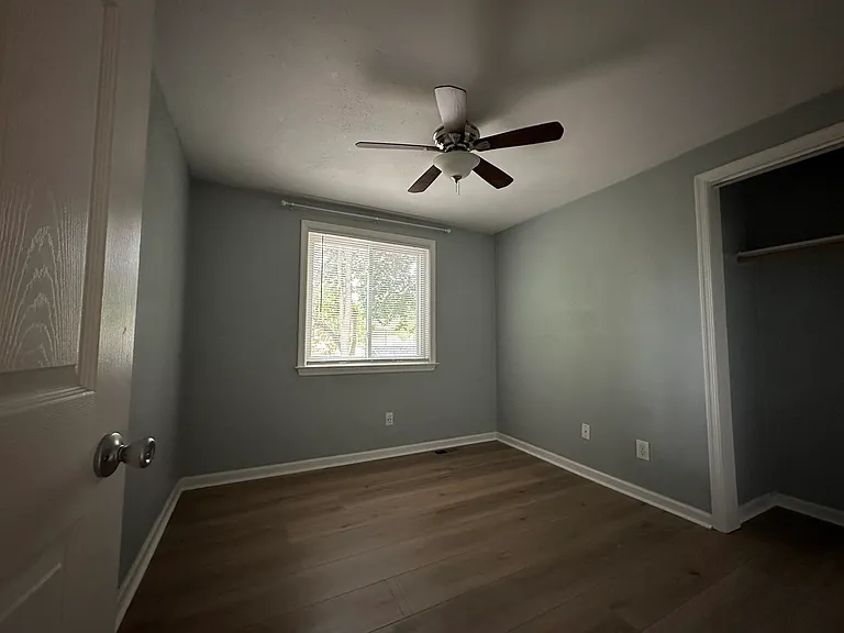 425 Hopkins Rd — Photo 7