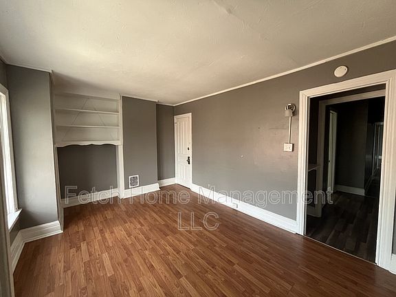 2nd image of 106 S Pershing Ave Floor 3