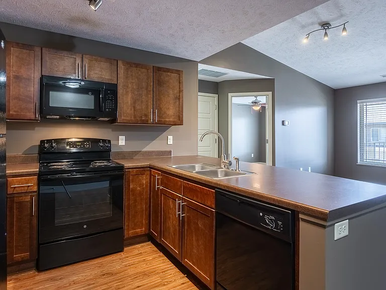 The Sterling Apartments at Grand Island — Photo 75