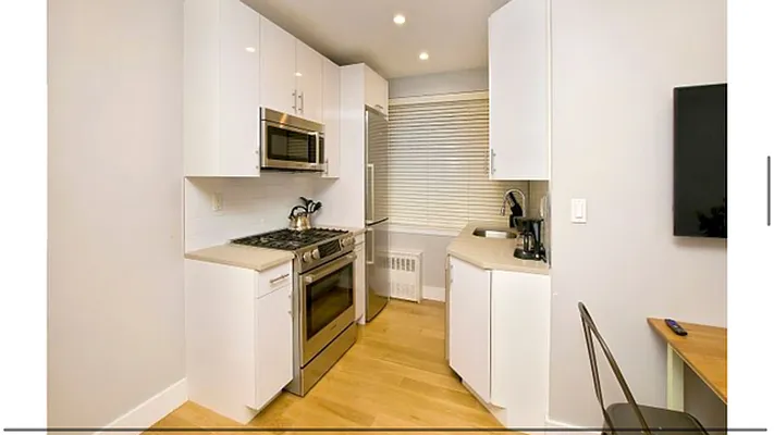 Rented by AD Real Estate Investors | media 19