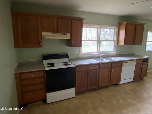 3rd image of 12229 Vada Dr