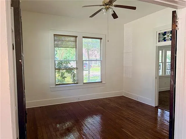 410 E Park Ave — Photo 8