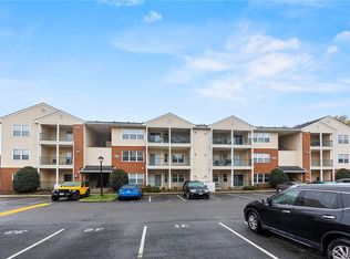 9411 Links Ln APT A, Glen Allen, VA 23059