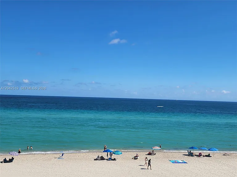 3505 S Ocean Dr #412 — Photo 27