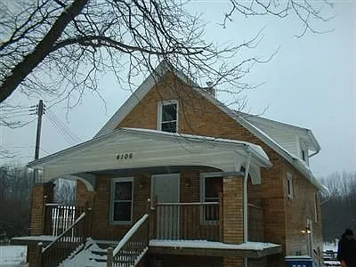 4106 Dunton Rd photo 1