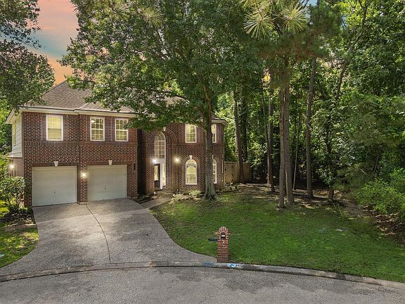 3rd image of 3411 Cedar Mill Court