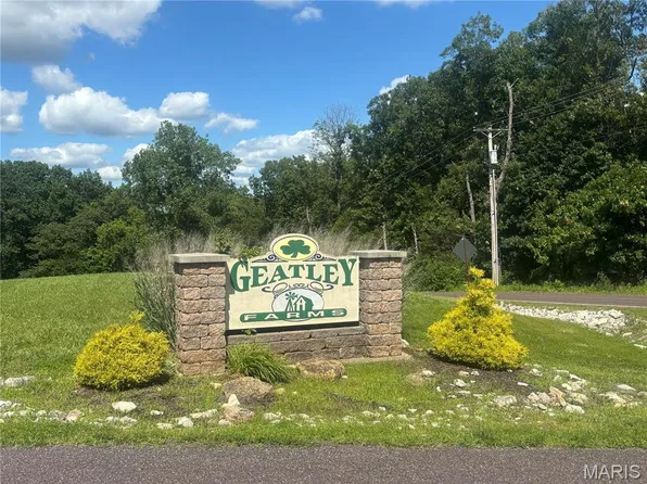 5022 Squire Ln, Cedar Hill, MO 63016