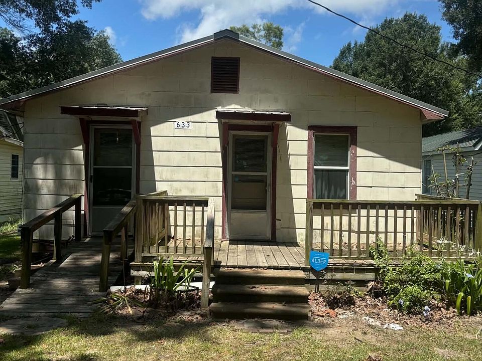 1st image of 633 3rd St