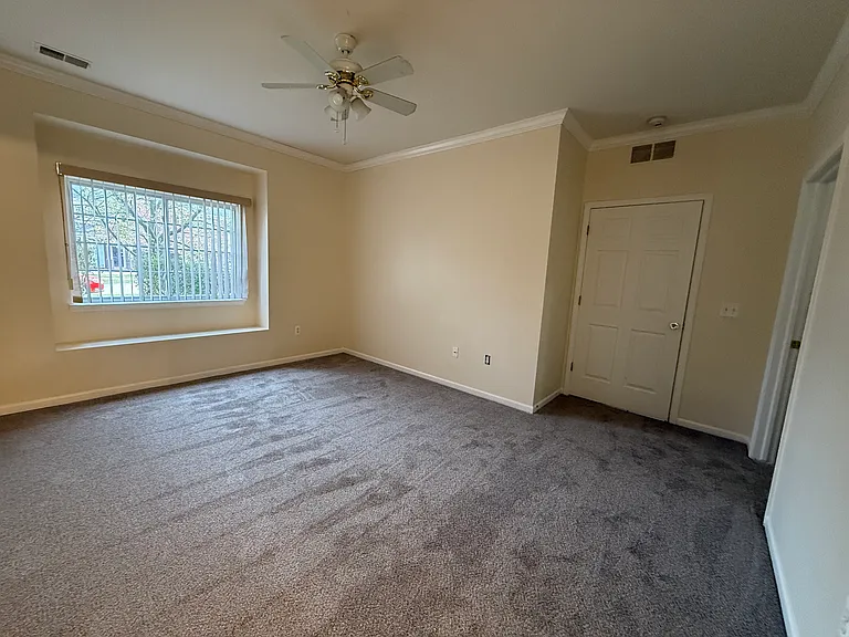 5631 Twin Oaks Dr — Photo 17