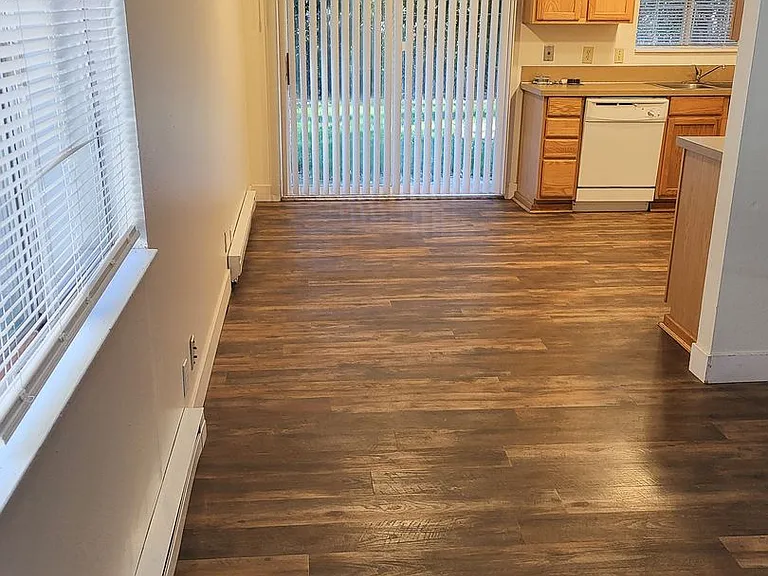 4483-4485 Campbell Dr SE — Photo 5