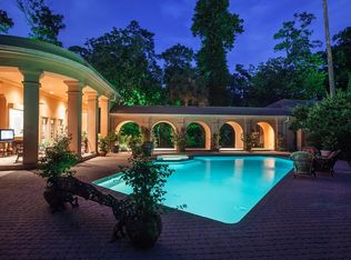 835 Little John Ln, Houston, TX 77024