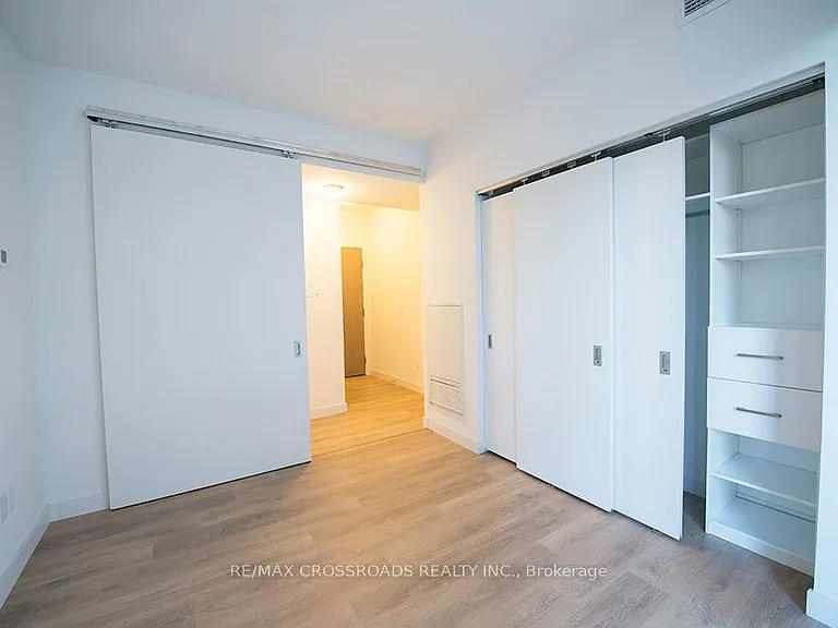 215 Queen St W #808 — Photo 2