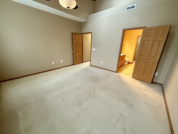 5th image of 7206 Alma Terrace Dr
