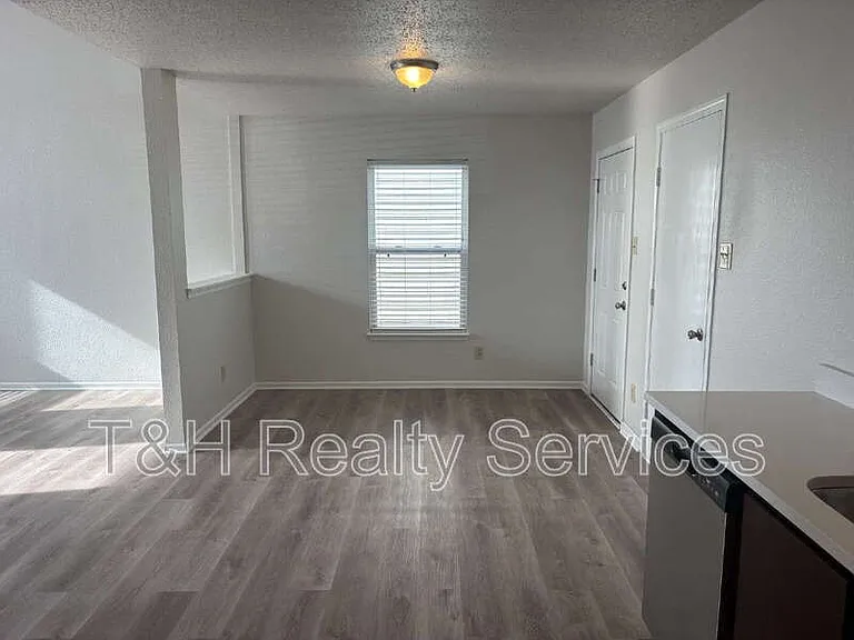 12640 Justice Xing — Photo 11