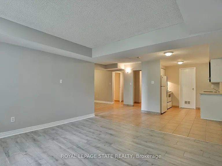 400 York Blvd #208 — Photo 10