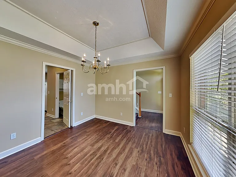 326 Thetahill Rd — Photo 6