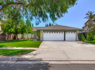 1571 Marshall Ln, Corona, CA 92879