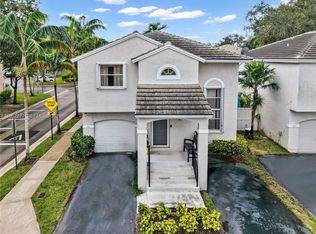 9831 NW 2nd St, Fort Lauderdale, FL 33324