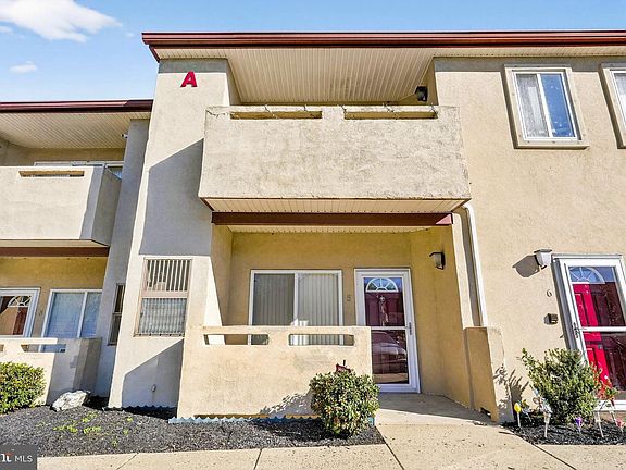 2nd image of 1630 Welsh Rd #5A