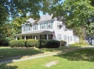 1206 Green End Ave, Middletown, RI 02842