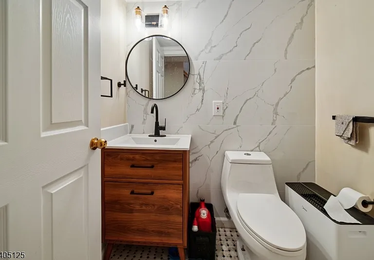 17 Grove St — Photo 37