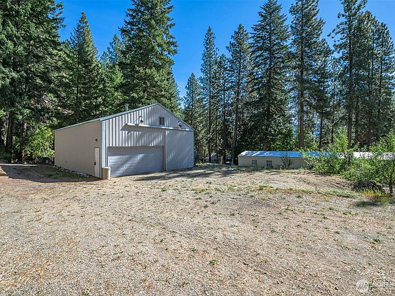 2nd image of 17972 Entiat River Road