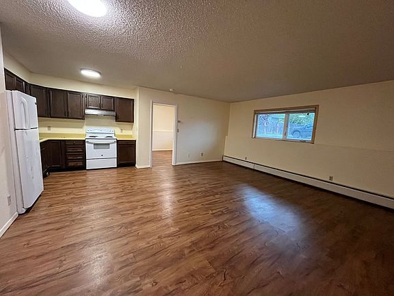 3rd image of 4953 Dartmouth Dr #12