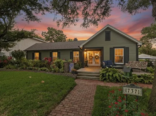 737 28th Ave N, Saint Petersburg, FL 33704