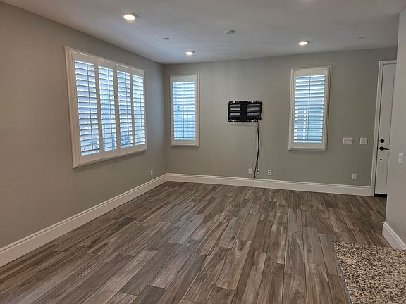 5th image of 35832 Breckyn Ln