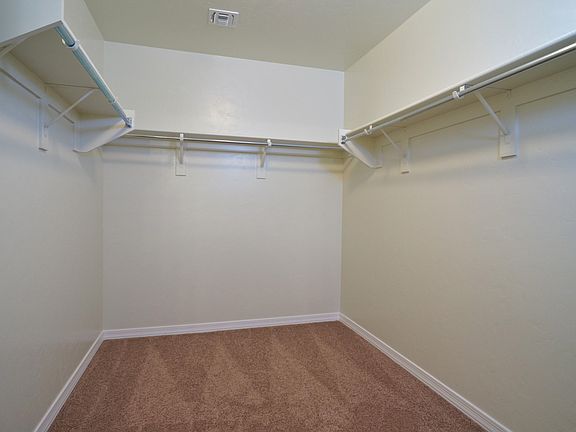 LGI Homes - Sierra Ranch