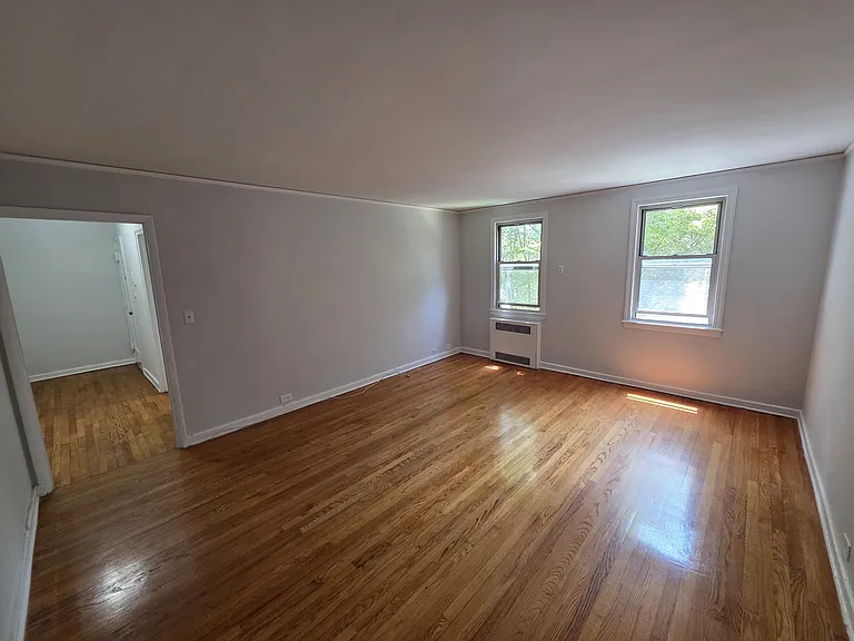 Fulton Park Apartments — Photo 8