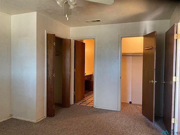 4th image of 200 W Burgess St