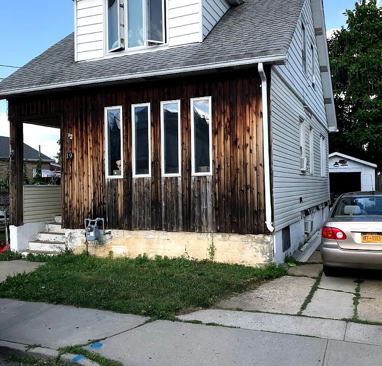 1st image of 19 Evans Ave