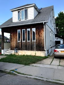 19 Evans Ave, Elmont, NY, 11003