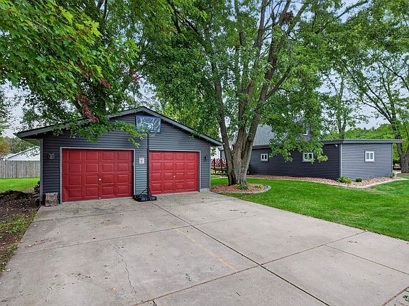 2nd image of 1830 CAREY STREET