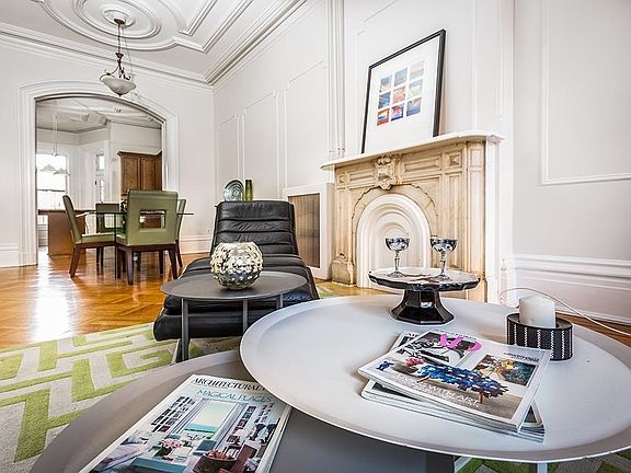 2nd image of 325 Montgomery St #1