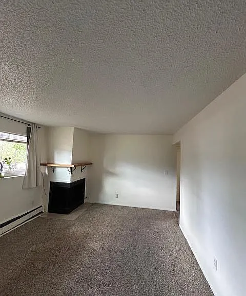 509 Mountain View Pl #E — Photo 6