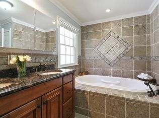 49 Tamarack Trl, Hartsdale, NY 10530