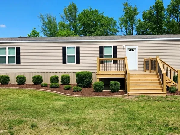 270 County Road 1350, Mount Pleasant, TX 75455