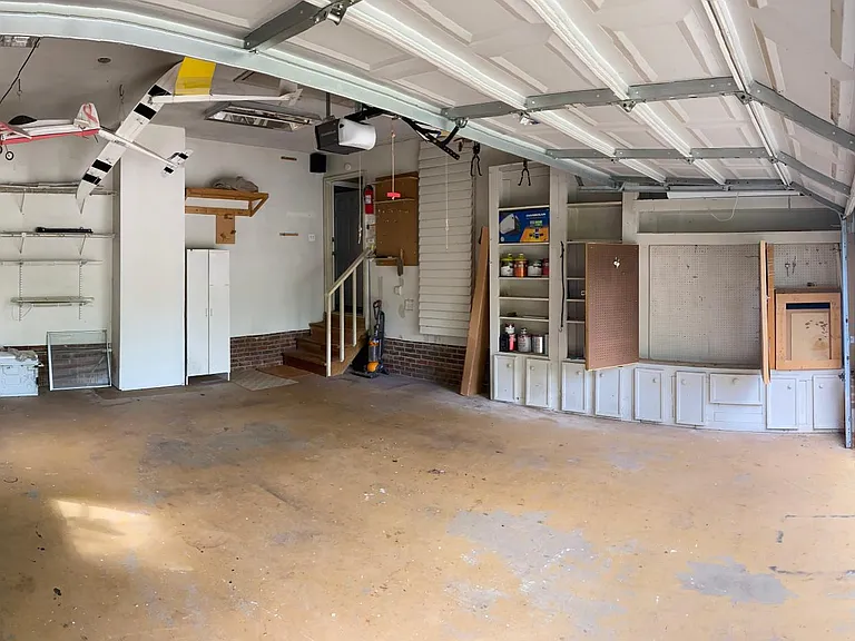 3613 Calyx Ct — Photo 41