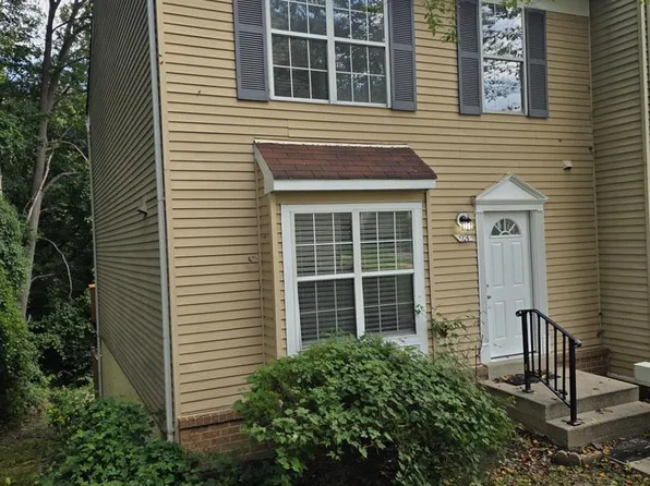23 Grotto Ct, Germantown, MD 20874