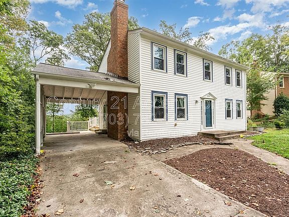 3rd image of 11959 Governors Ct
