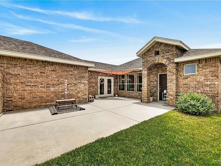 14106 Boykin Creek Rd — Photo 2