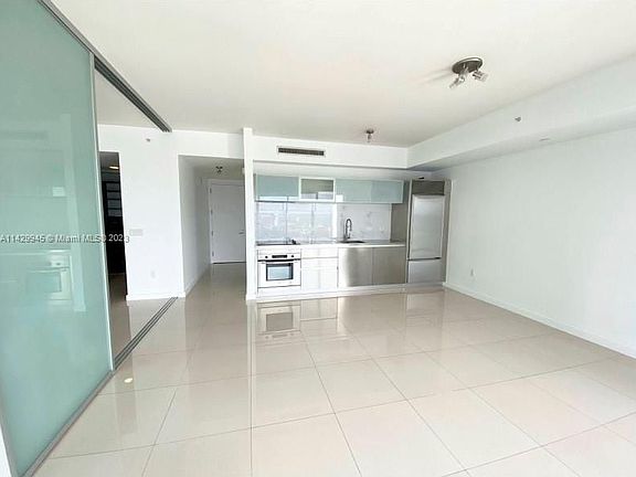 2nd image of 1040 Biscayne Blvd APT 3605